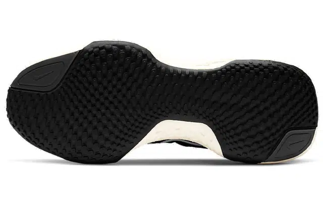Nike Invincible Run 1 flyknit