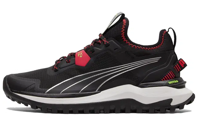 PUMA Voyage Nitro