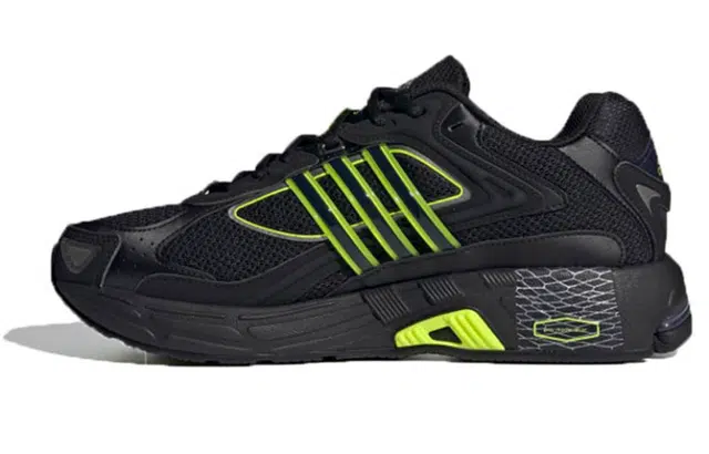adidas originals Response CL