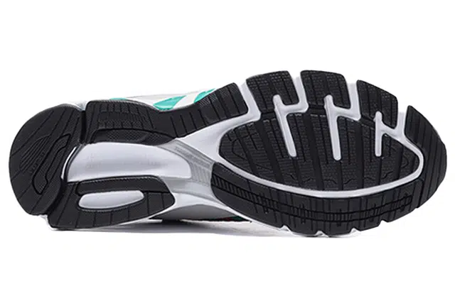 adidas Equipment 10