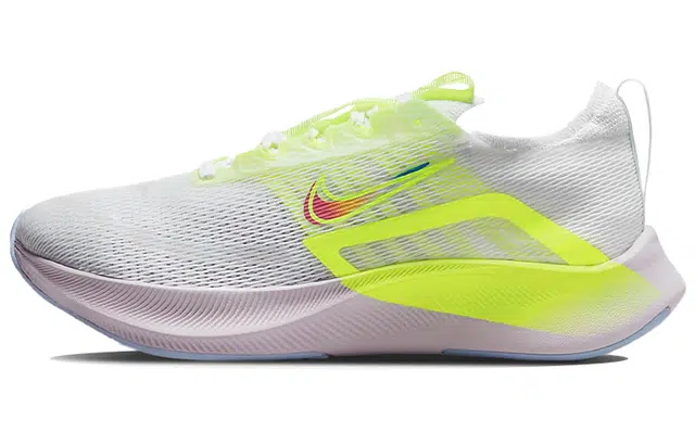 Nike Zoom Fly 4 premium