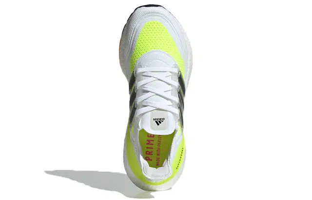 adidas Ultraboost 21