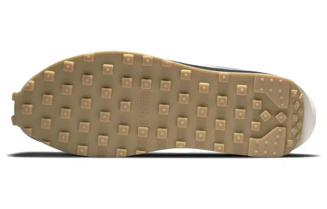 clot x sacai x Nike Waffle
