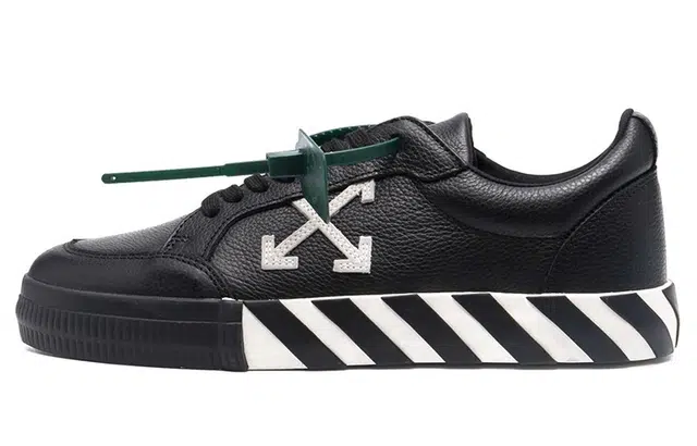 OFF-WHITE Vulcanized