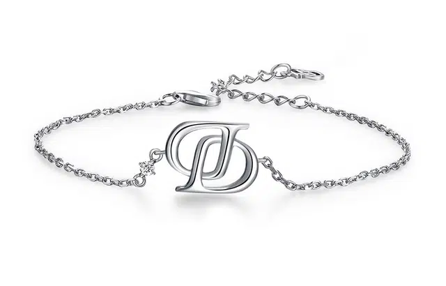 Daisy Fellowes AY S925D