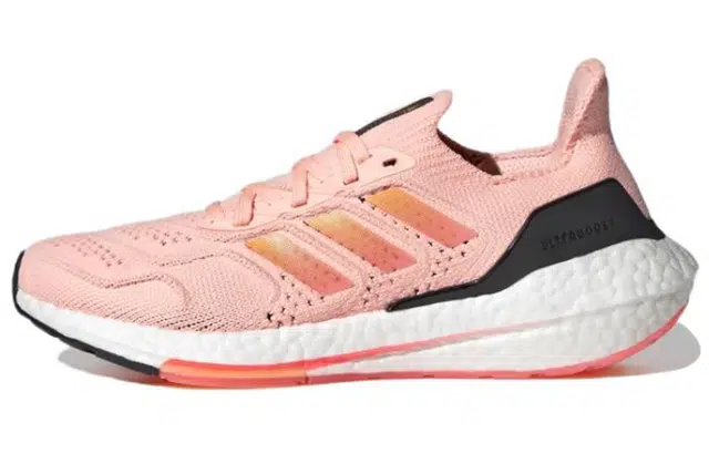 adidas Ultraboost 22 Heat.RDY