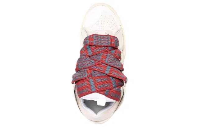 Lanvin Curb
