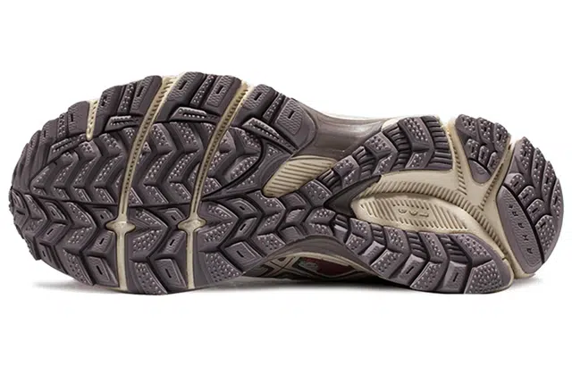 Asics Gel-Kahana 8