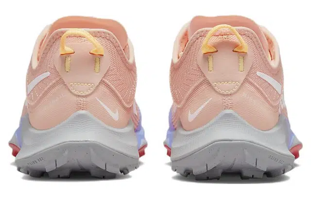 Nike Air Zoom Terra Kiger 8