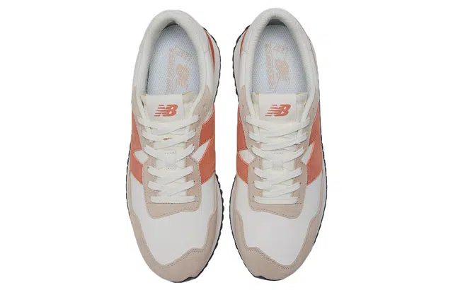 New Balance NB 237 v1