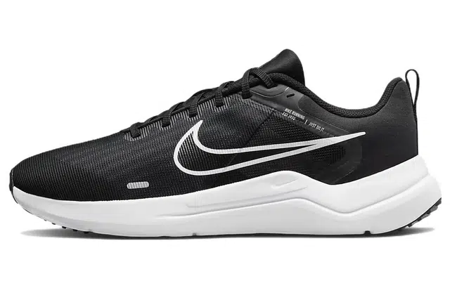Nike Downshifter 12
