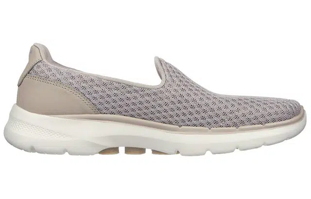 Skechers Go Walk 6