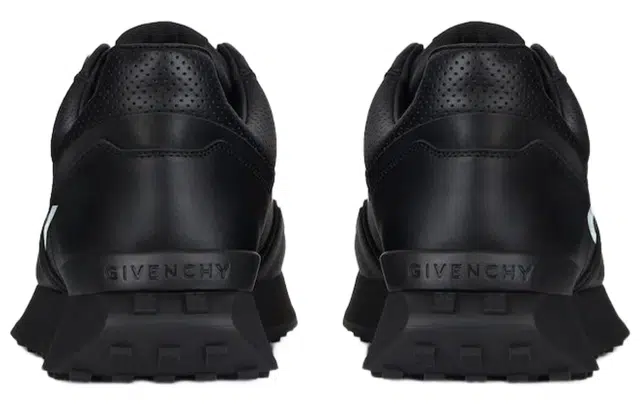 GIVENCHY