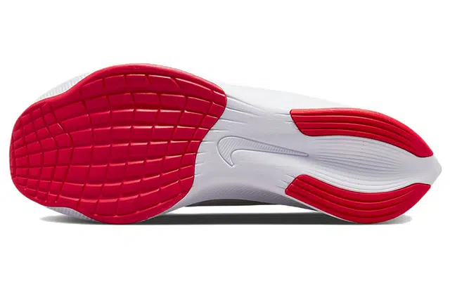 Nike Zoom Fly 4