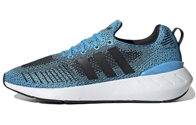adidas originals Swift Run 22
