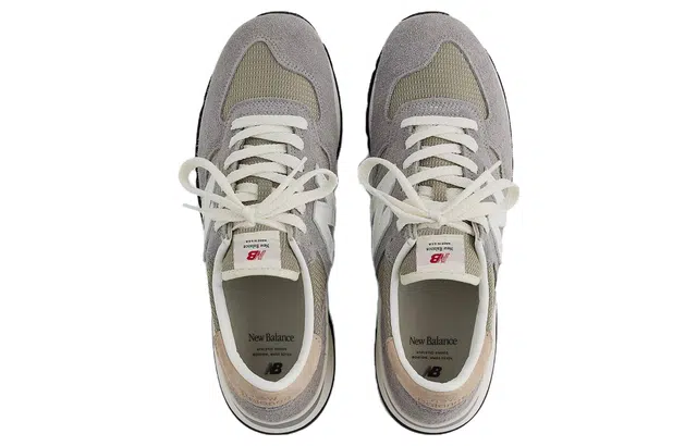 New Balance NB 990 V1