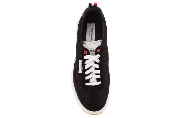 THOM BROWNE