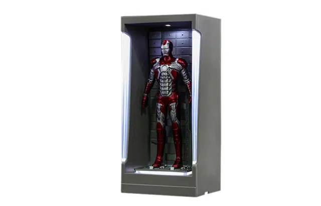 Hot Toys 3 mark