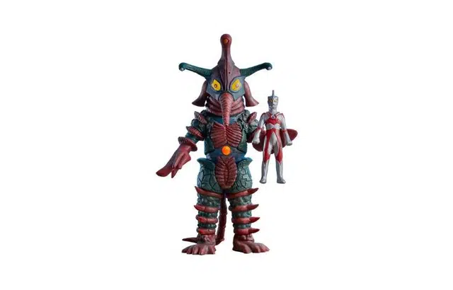 BANDAI Ultimate Luminous