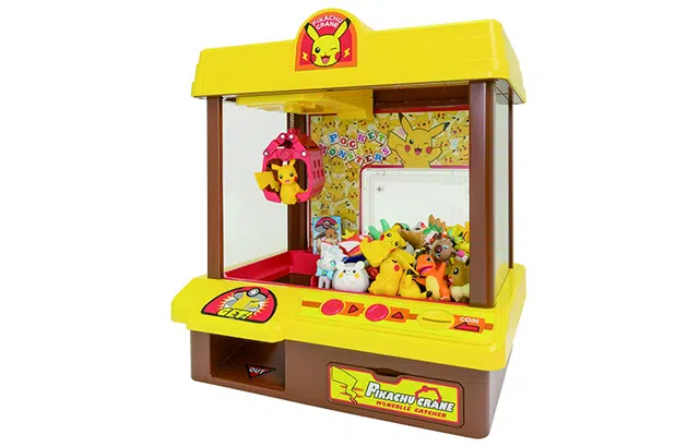 TAKARA TOMY