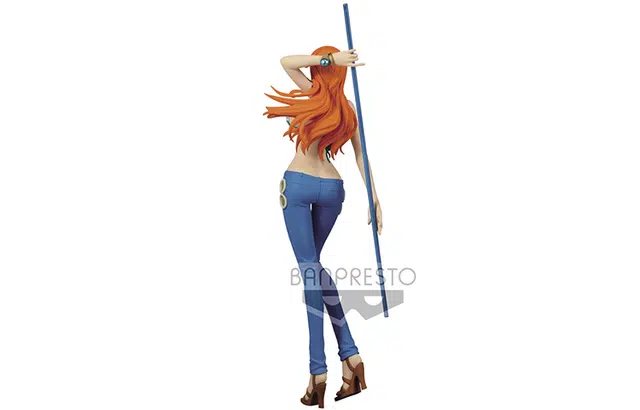 BANPRESTO a 24cm