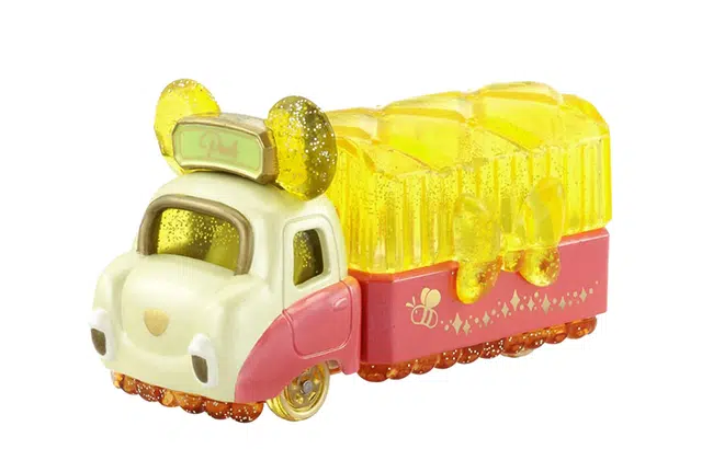 TAKARA TOMY