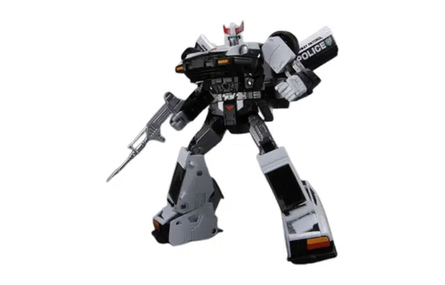 TAKARA TOMY Masterpiece MP-17
