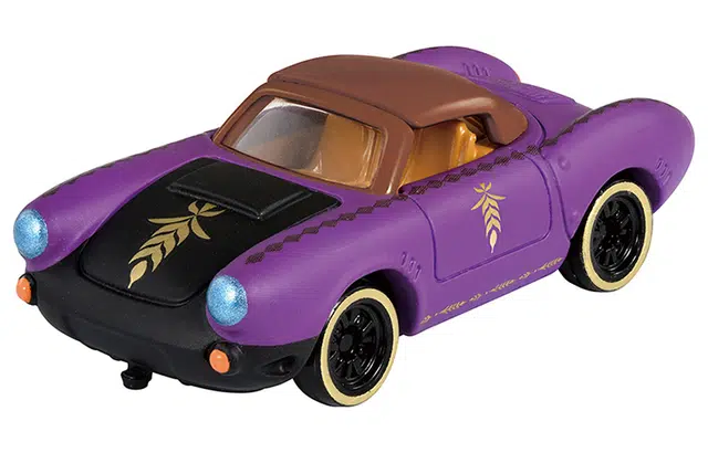 TAKARA TOMY