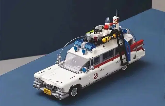 LEGO icons ECTO-1 10274
