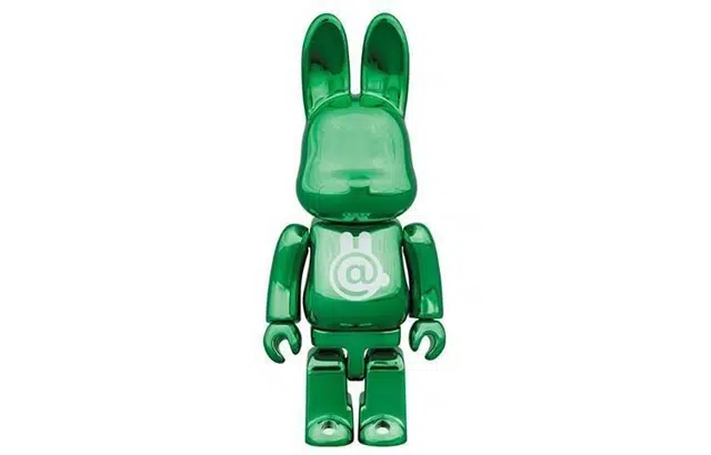 BE@RBRICK Rabbrick Chrome 400%