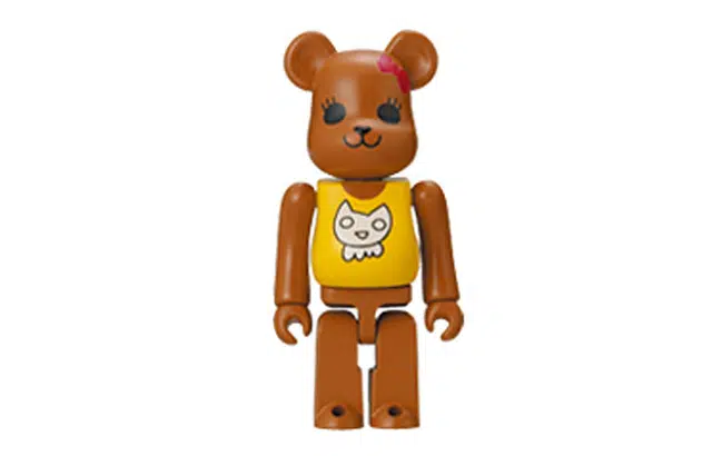 Seven Eleven Fair x BERBRICK AKB48 100