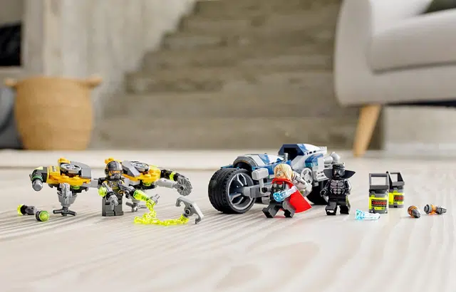 LEGO 76142