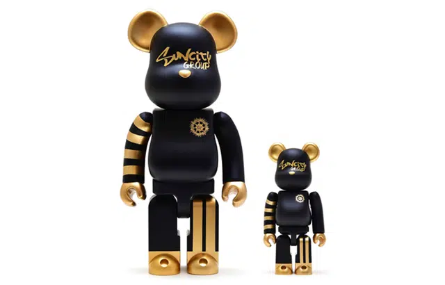 Suncity Group x BERBRICK Noir Gold +Neon Futurity 100+400