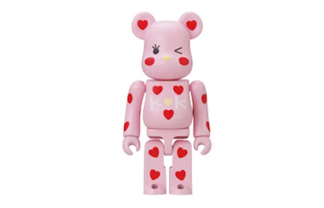 Seven Eleven Fair x BERBRICK AKB48 100