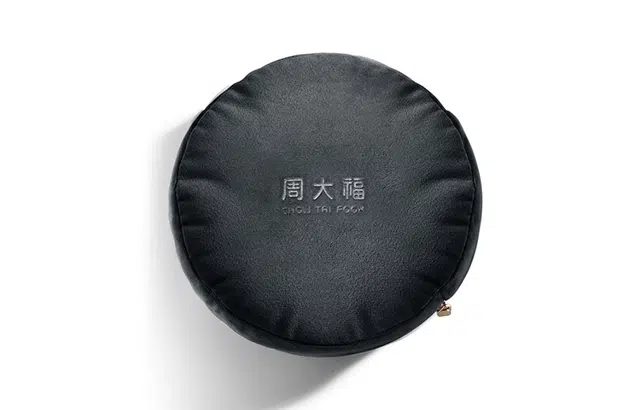 周大福友礼系列余生有你百转猫咪足金黄金光沙金币金章男女同款 #送男友