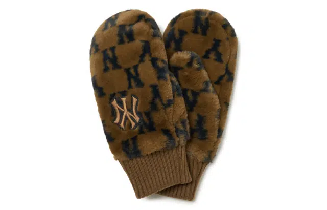 MLB