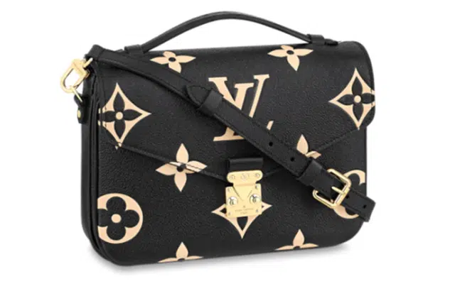 LOUIS VUITTON Pochette Metis Logo