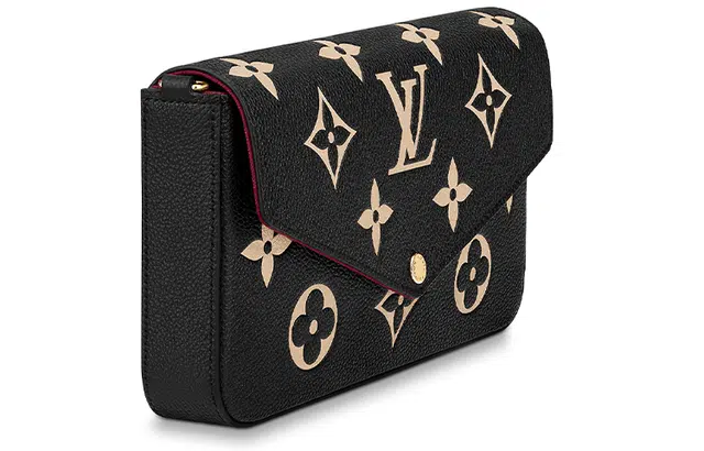 LOUIS VUITTON Pochette Flicie