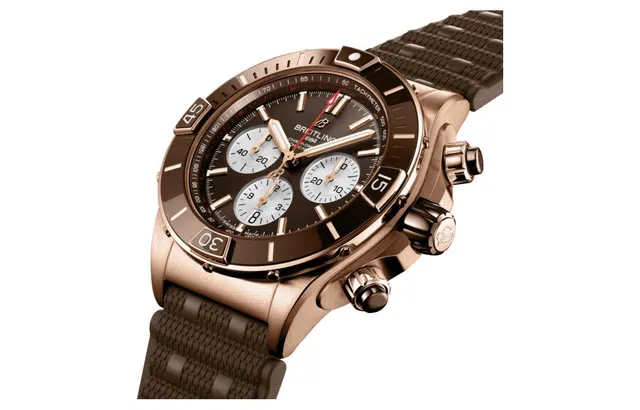 BREITLING 200 44mm RB0136E31Q1S1