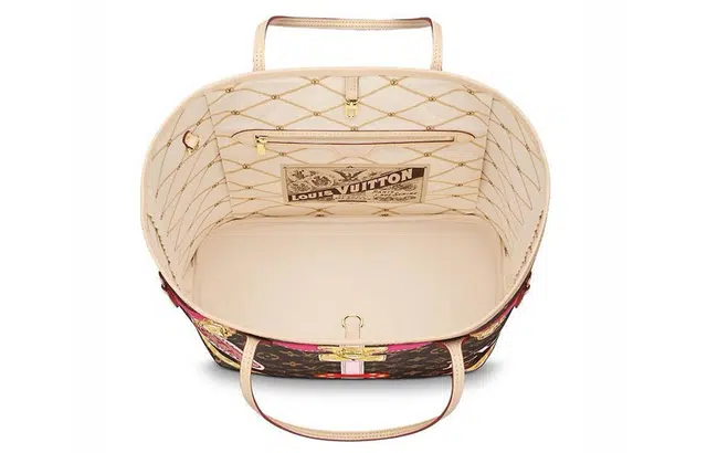 LOUIS VUITTON Neverfull