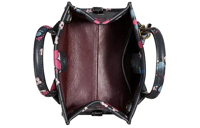 COACH Cashin 14 Tote