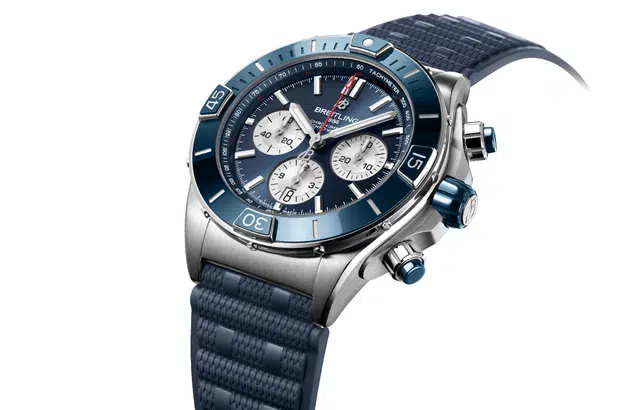 BREITLING 200 44mm AB0136161C1S1
