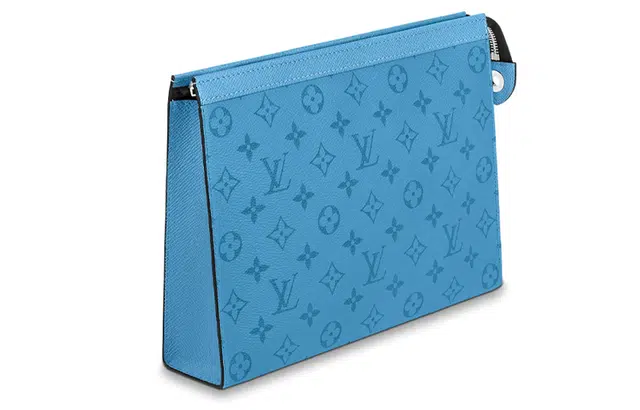 LOUIS VUITTON Pochette Voyage MM