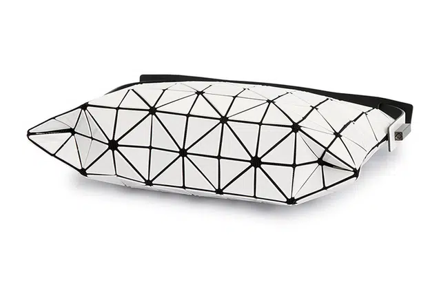 ISSEY MIYAKE Lucent Baguette