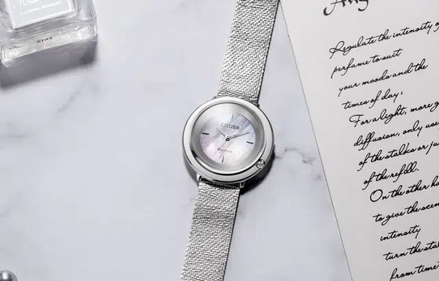 CITIZEN EM0640-82D