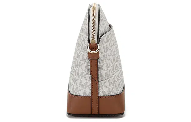 MICHAEL KORS MK Jet Set CharmJet Set