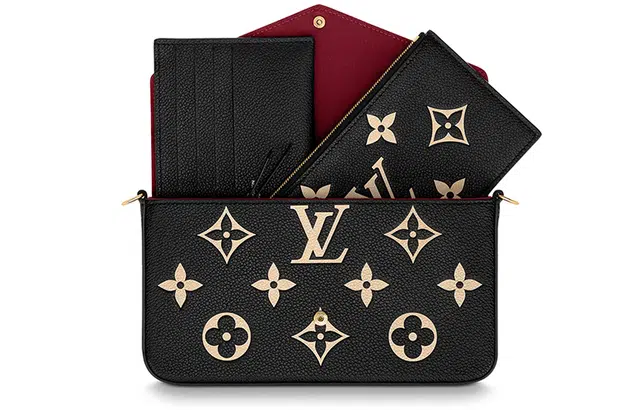 LOUIS VUITTON Pochette Flicie
