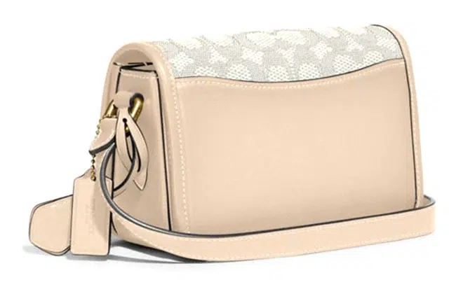 COACH Studio 19