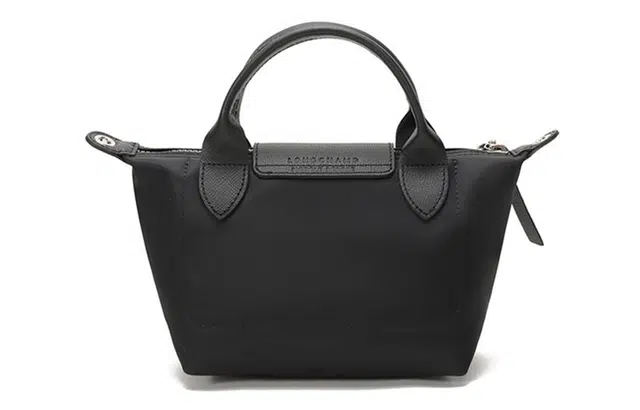 LONGCHAMP Le Pliage No 17