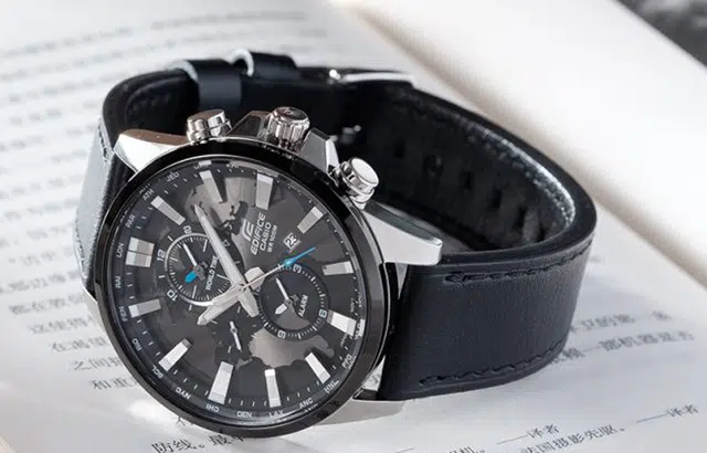 CASIO EDIFICE EFR-303L-1A